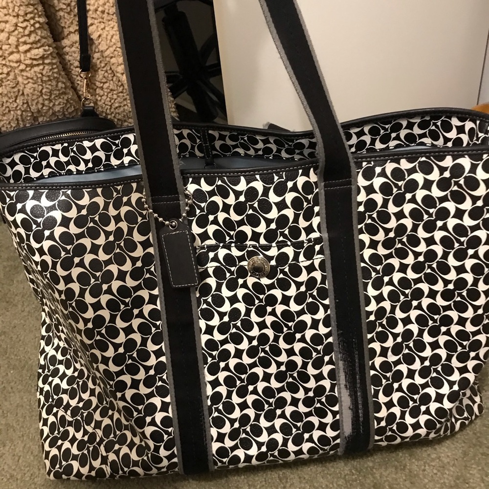 Big Coach bag